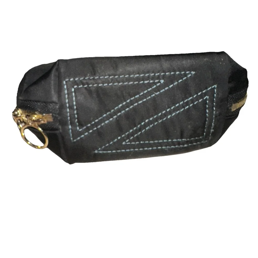 Kusshi Everyday Makeup Bag Black Nylon 7‎ x 3 x 5
